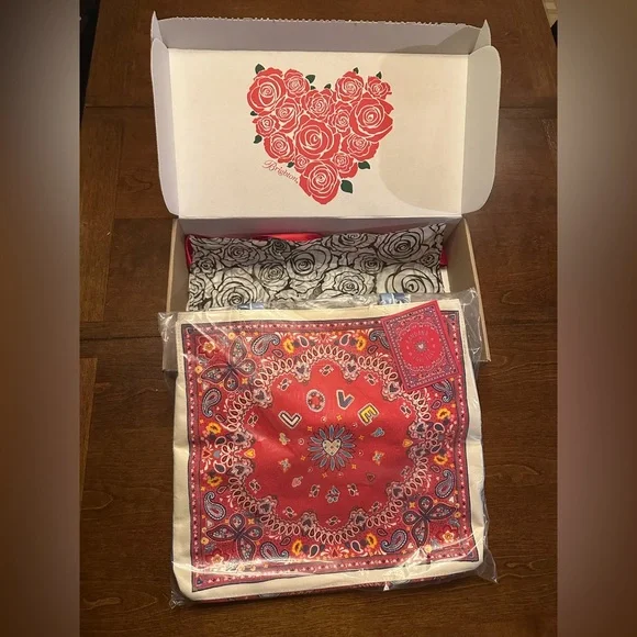 Brighton Bandana Love Tote Bag - Picture 1 of 10